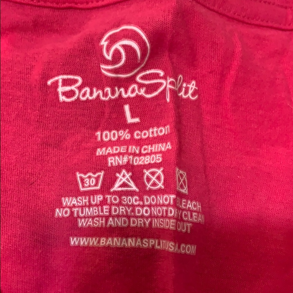 Cute tee - Picture 2 of 2